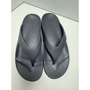 SKIMS Molded Flip Flops Size 41 Gray Slides Sandals New Unworn